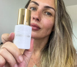 Sérum Facial Rejuvenescedor Nano Hyaluronic Flora Amazon: A Solução Para Uma Pele Mais Jovem e Hidratada