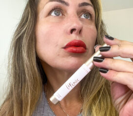 Batom Matte Lip Chic Fenzza Make Up: Beleza, Hidratação e Proteção em Um Só Produto