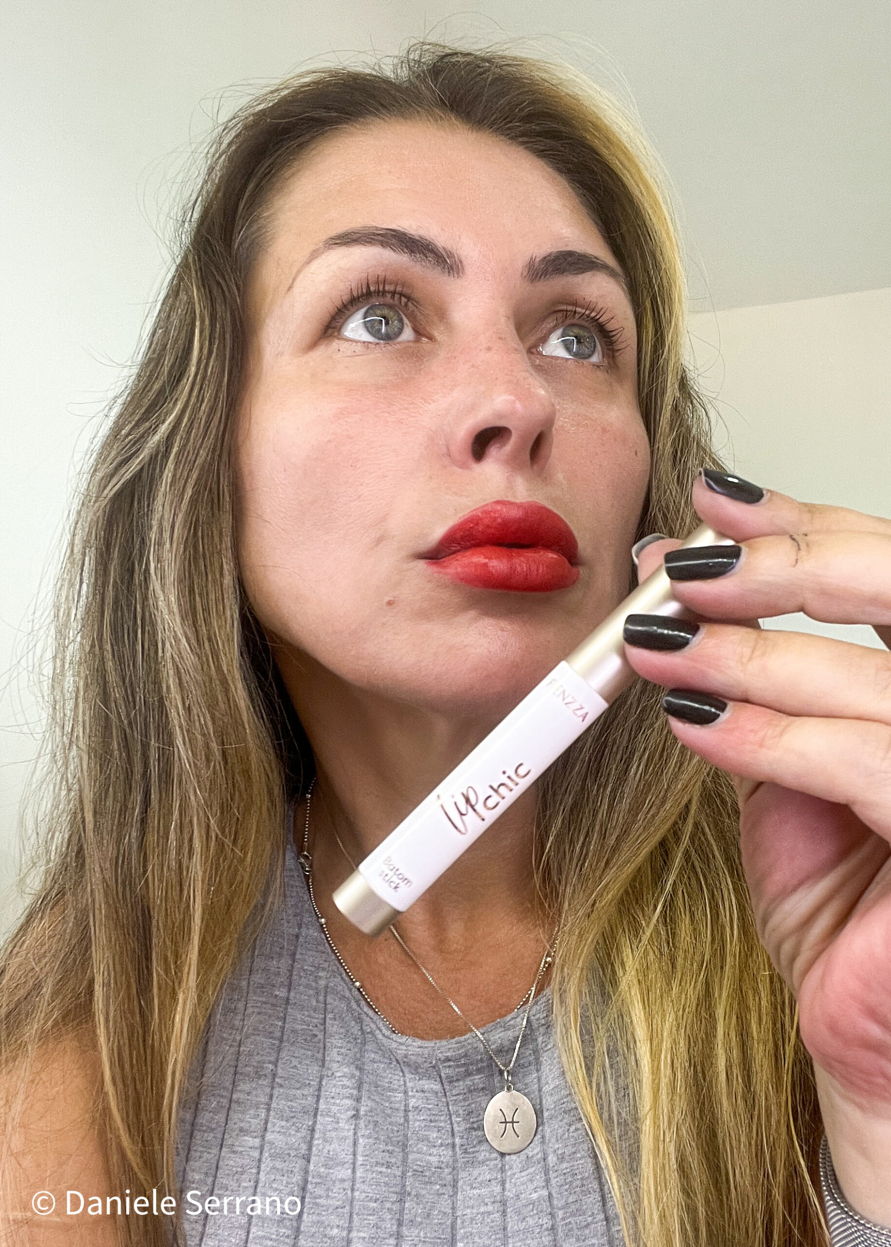 Batom Matte Lip Chic Fenzza Make Up: Beleza, Hidratação e Proteção em Um Só Produto