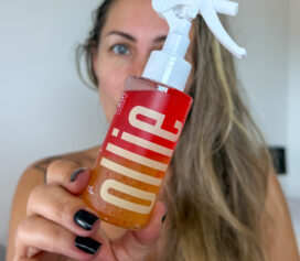 Conheça o Protetor Solar Corporal Spray Bifásico Ollie Conheça o Protetor Solar Corporal Spray Bifásico Ollie