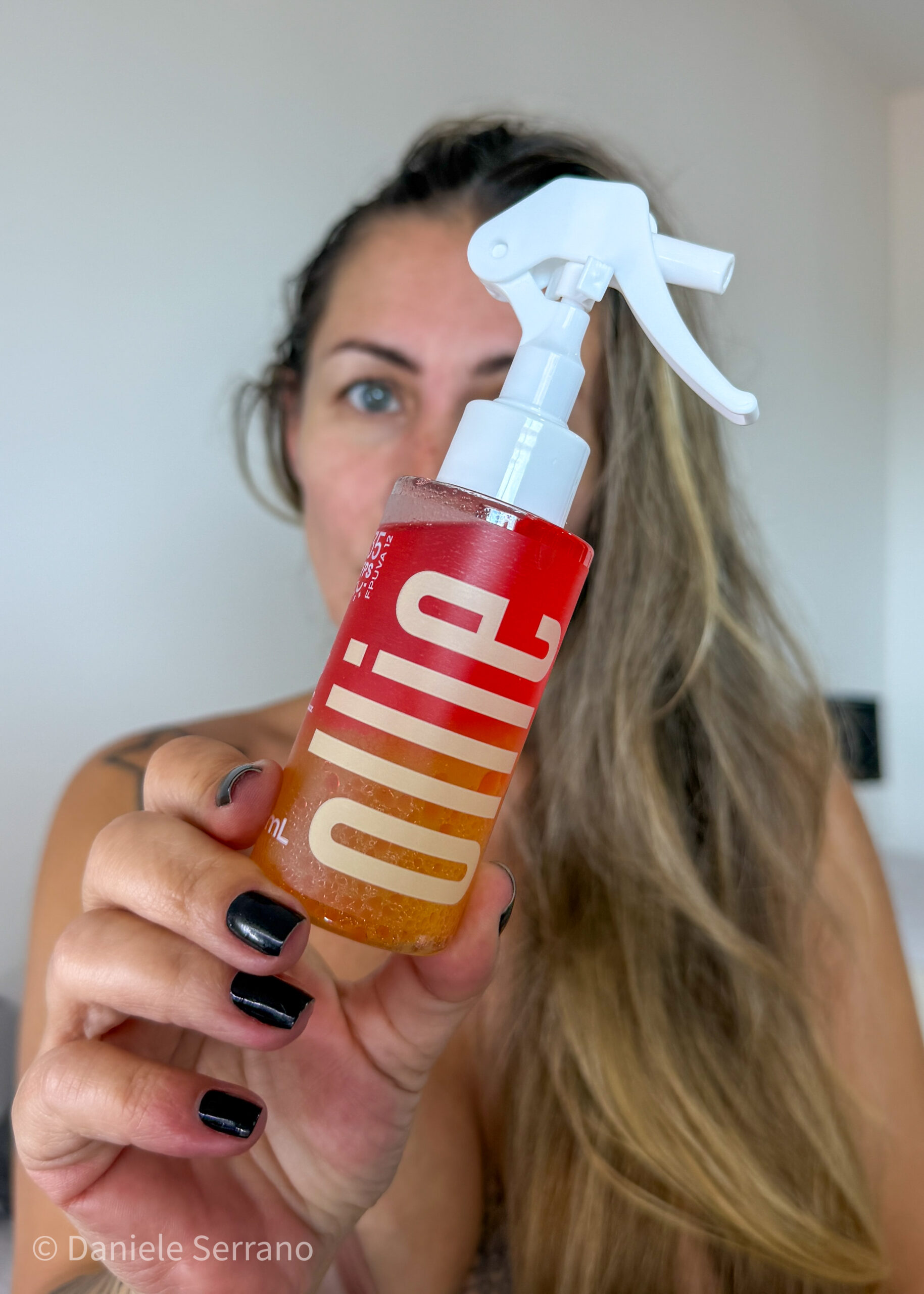 Conheça o Protetor Solar Corporal Spray Bifásico Ollie