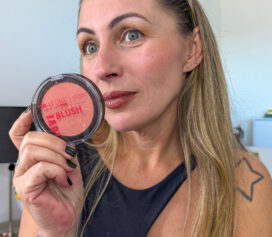 Blush Ultrafino Max Love: O Segredo para Maçãs do Rosto Perfeitas e Naturais