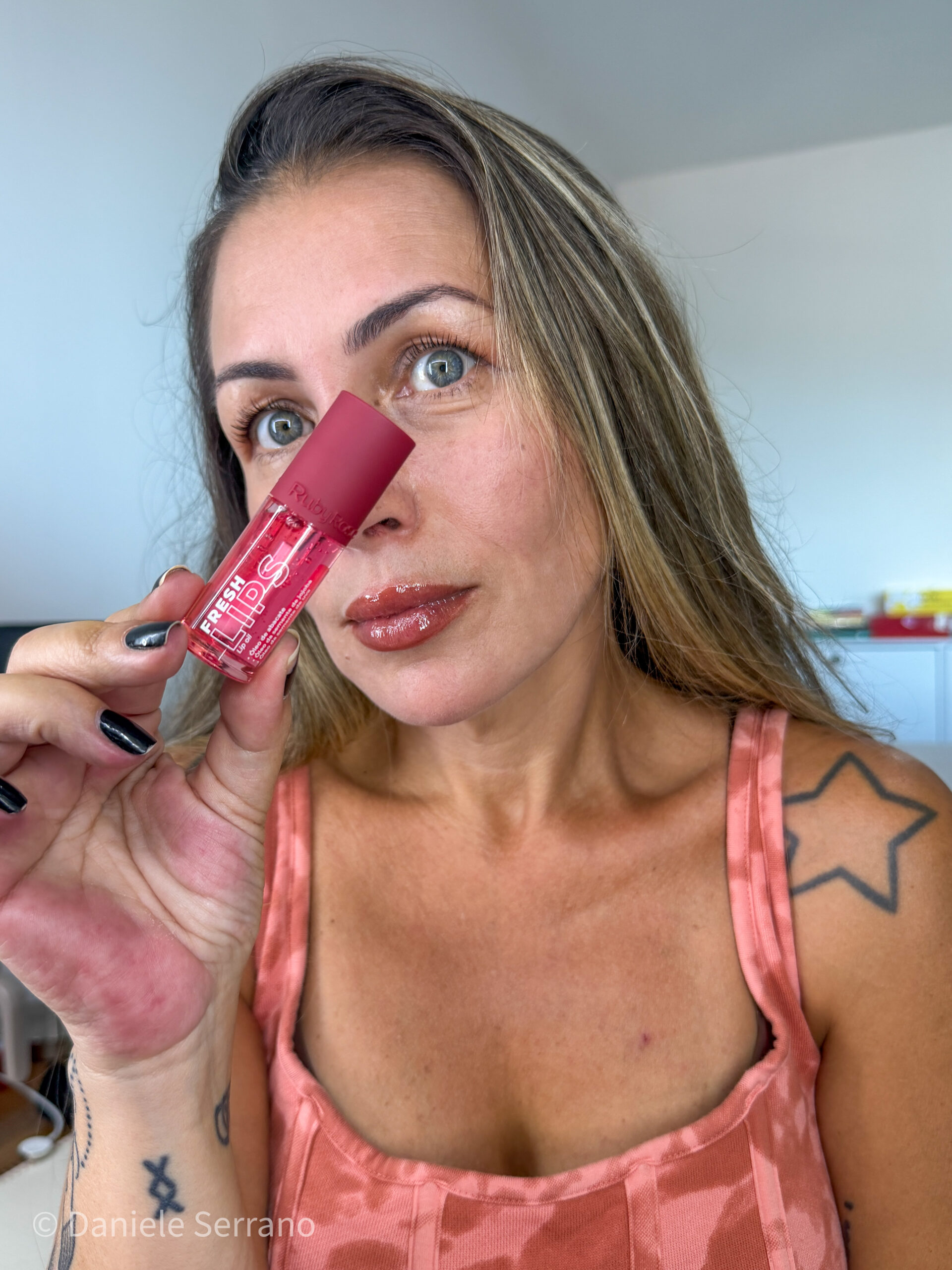 Descubra o Lip Oil Fresh Lips Ruby Rose: O Segredo para Lábios Hidratados, Macios e Cheios de Vida Descubra o Lip Oil Fresh Lips Ruby Rose: O Segredo para Lábios Hidratados, Macios e Cheios de Vida