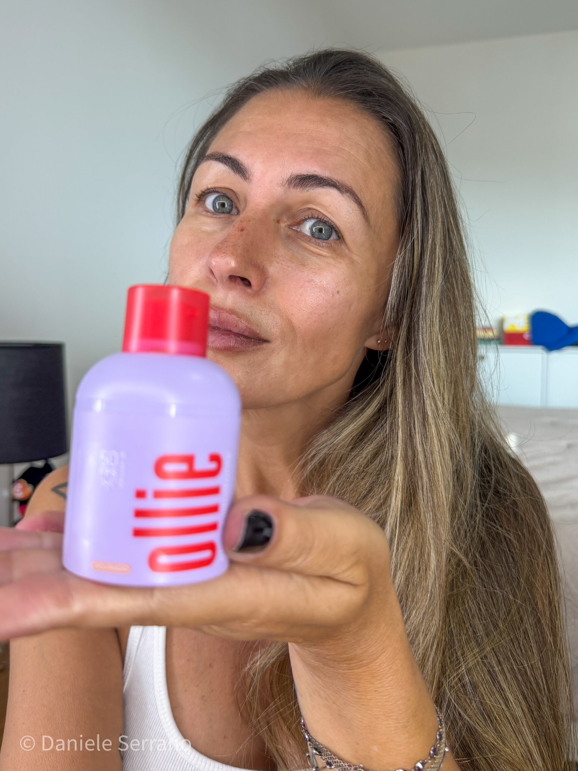 Glow Hidratante Facial FPS50 Ollie: o segredo do glow perfeito que sua pele estava esperando Glow Hidratante Facial FPS50 Ollie: o segredo do glow perfeito que sua pele estava esperando