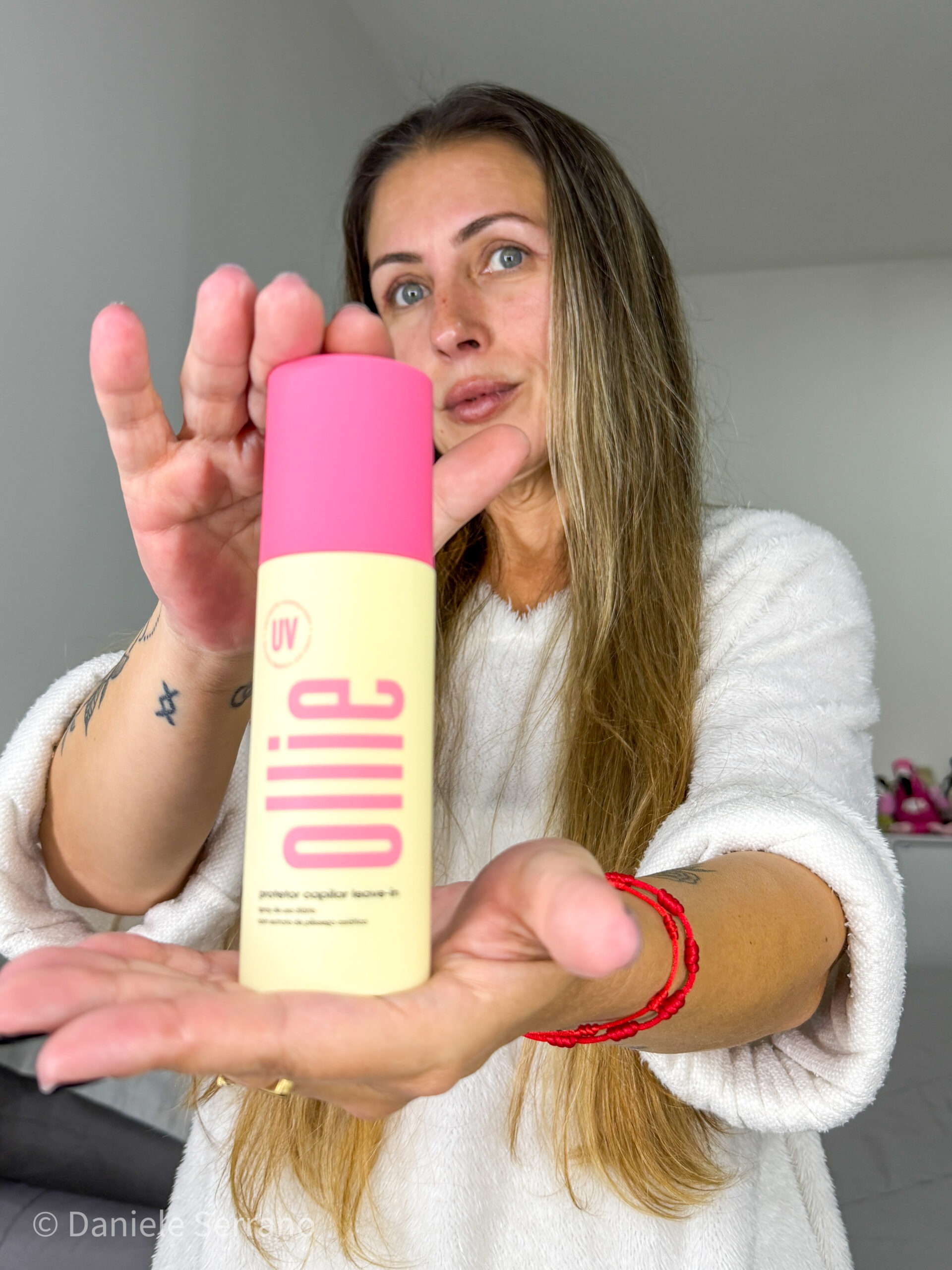 Protetor Capilar Leave-in Ollie: o segredo para um cabelo protegido, leve e sem frizz todos os dias Protetor Capilar Leave-in Ollie: o segredo para um cabelo protegido, leve e sem frizz todos os dias