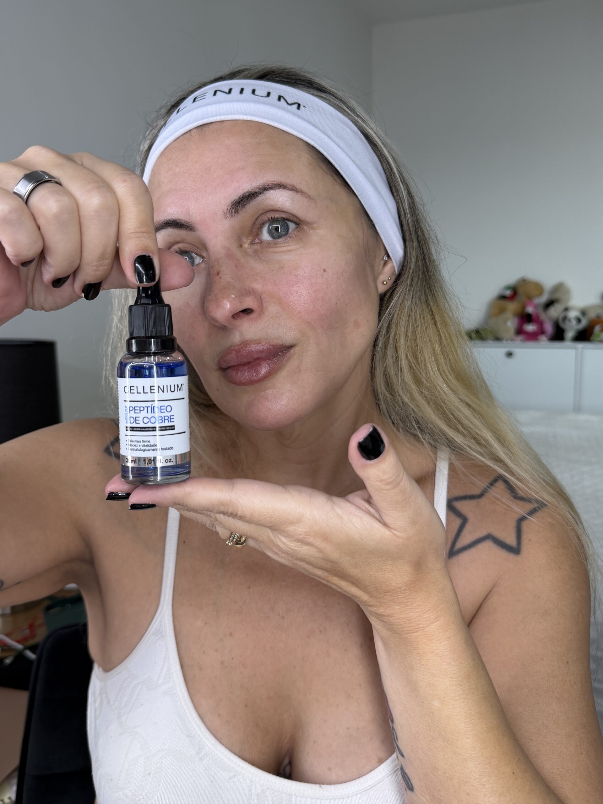 Cellenium: O Sérum GHK-Cu que Está Revolucionando o Cuidado com a Pele (e Você Precisa Conhecer) Cellenium: O Sérum GHK-Cu que Está Revolucionando o Cuidado com a Pele (e Você Precisa Conhecer)